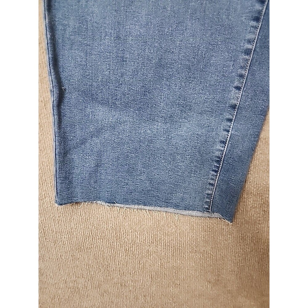 Sonoma Wide Leg Jeans Women 14 Blue Medium Wash Patch Pockets Raw Hem UtilityNEW - Picture 5 of 11